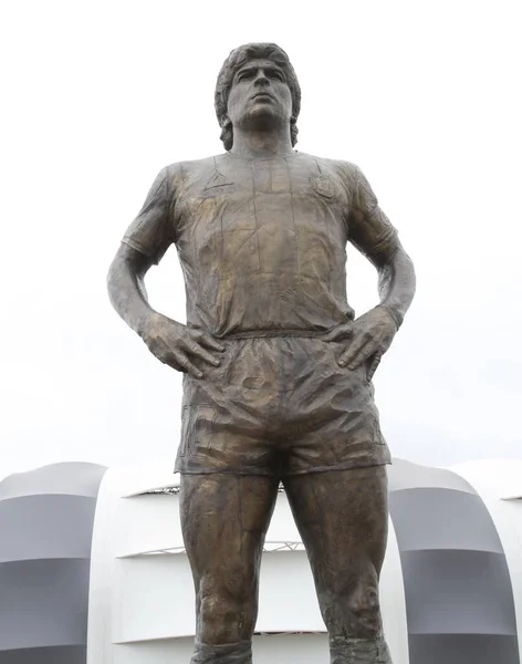 Standbeeld Van Maradona Voor Het Unico Madre Cuidades Stadion Santiago — Stockfoto