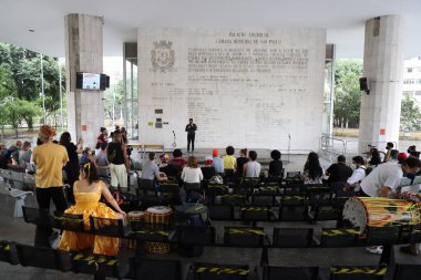 (PL Dans Hareketi. 14 Aralık 2021, Sao Paulo, Brezilya: 14 Aralık Salı günü Sao Paulo belediye meclisindeki Freitas Nobre Oditoryumu 'nda PL Dans hareketi sunumları gerçekleşti)