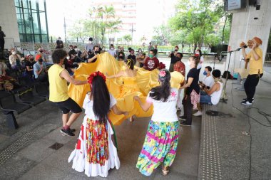 (PL Dans Hareketi. 14 Aralık 2021, Sao Paulo, Brezilya: 14 Aralık Salı günü Sao Paulo belediye meclisindeki Freitas Nobre Oditoryumu 'nda PL Dans hareketi sunumları gerçekleşti)