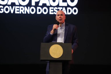 Sao Paulo Valisi tarafından duyurulan 210 şehir için 400 milyon dolarlık kaynak. 16 Aralık 2021, Sao Paulo, Brezilya: Sao Paulo Valisi Joao Doria, 210 turist şehri için 400 milyon dolarlık kaynak ayrıldığını duyurdu. 