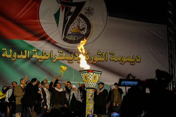 Los Palestinos Celebran 57º Aniversario Fatah Diciembre 2021 Gaza Palestina —  Fotos de Stock