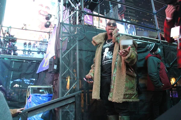 Rule Ashanti Produisent Live Ball Drop Veille Nouvel Times Square — Photo