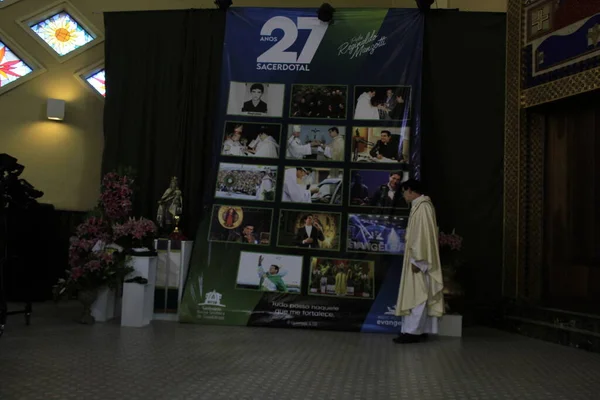 Religion Priest Reginaldo Manzotti Completes Years Priesthood Mass Curitiba January — Stockfoto