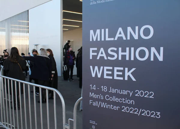 Milan Fashion Week Prada Fall Winter 2022 Men Collection Inglés — Foto de Stock
