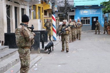 Operasyon Favela do Jacarezinho Rio de Janeiro 'da. 19 Ocak 2022. Brezilya, Rio de Janeiro: Jacarezinho 'daki operasyon, Upps' un kurulmasından 14 yıl sonra yeni bir toplum işgal projesi olan Cidade Integrada 'da başladı