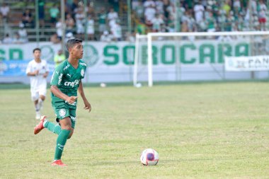 (SPO) Oy orantılı U15 Futbol Kupası: Santos ve Palmeiras. 18 Ocak 2022, Votorantim, Sao Paulo, Brezilya: Santos ve Palmeiras arasında oynanan U-15 Votorantim Futbol Kupası çeyrek final maçı için geçerli. Maç 32. dakikada bitti.