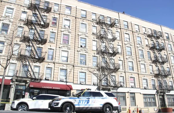 Harlem 119 Batı 135 Caddesinde Iki Polis Memurunun Trajik Bir — Stok fotoğraf