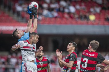 Paulista Futbol Şampiyonası 2022 Sao Paulo ve Ituano. 30 Ocak 2022, Sao Paulo, Brezilya: Sao Paulo, Sao 'dan Koç Rogerio Ceni, Sao Paulo ve Ituano arasında oynanan futbol maçı sırasında, Paulista Futbol Şampiyonası' nın ikinci turu için geçerlidir.