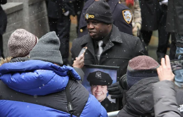 Похороны Джейсона Риверы Убийство Офицера Полиции Нью Йорка Соборе Святого — стоковое фото