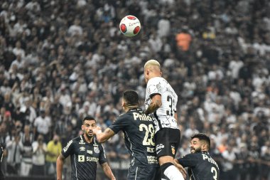 Paulista Futbol Şampiyonası: Korintliler ve Santos. 2 Şubat 2022, Sao Paulo, Brezilya: Çarşamba günü Sao Paulo 'daki Neo Quimica Arena' da düzenlenen Paulista Futbol Şampiyonası 'nın 3. turu için Corinthians ve Santos arasındaki futbol maçı geçerli.