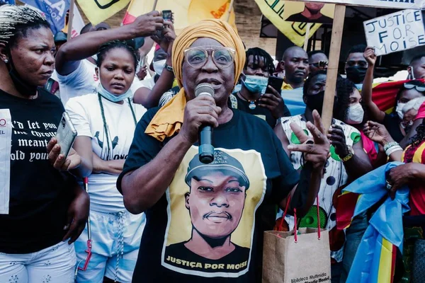 Manifestantes Exigen Justicia Durante Protesta Por Muerte Del Congoleño Mose — Foto de Stock