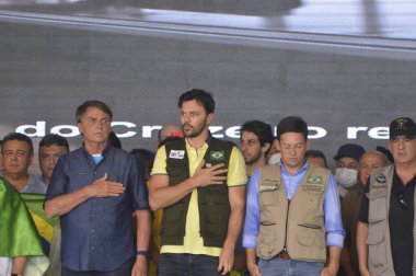 Brezilya Cumhurbaşkanı Jair Bolsonaro, Rio Grande do Norte eyaletindeki Sao Francisco Nehri 'nin değişiminden gelen suların gelişiyle ilgili bir etkinlik sırasında. 9 Şubat 2022, Jardim de Piranhas, Rio Grande do Norte, Brezilya. 