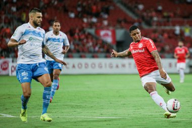 Gaucho Futbol Şampiyonası 2022: Uluslararası vs Novo Hamburgo. 10 Şubat 2022, Porto Alegre, Rio Grande do Sul, Brezilya: 2022 Gaucho Futbol Şampiyonası 'nın 5. turu için geçerli olan iç saha ve Novo Hamburgo arasındaki futbol maçı