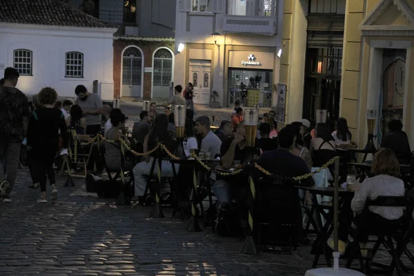 Bewegung Bars Und Auf Öffentlichen Plätzen Der Innenstadt Von Curitiba — Stockfoto