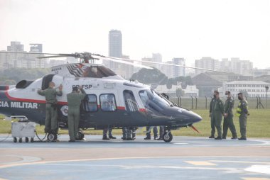 Sao Paulo Hükümeti Petropolis 'teki toprak kayması mağdurlarına yardım ekibi gönderdi. 18 Şubat 2022, Sao Paulo, Brezilya: Sao Paulo Hükümeti Petropolis, Rio de Janeiro 'daki çamur kaymaları kurbanlarına yardım için bir ekip gönderdi.