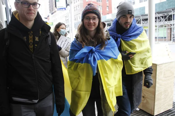Ukrainiens New York Manifestation Contre Invasion Russe Ukraine Février 2022 — Photo gratuite