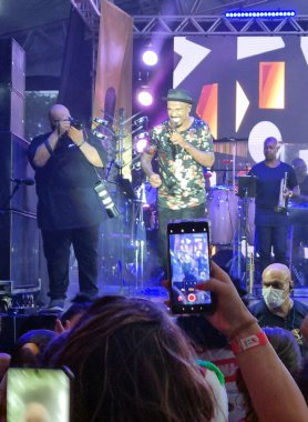 Brezilyalı şarkıcı Alexandre Pires, Florianopolis 'te düzenlenen geleneksel Peixada do Gui 2022' de sahne aldı. 1 Mart 2022, Florianopolis, Santa Catarina, Brezilya. Brezilyalı şarkıcı Alexandre Pires, 