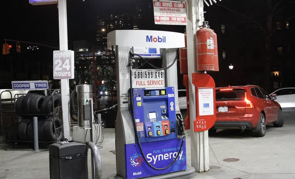 Prezzo Medio Regolare Gas Raggiunge New York Marzo 2022 New — Foto Stock