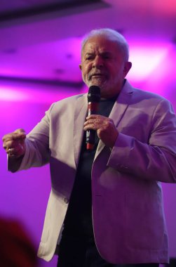 Eski Başkan Lula, Sao Paulo 'da kadınlarla bir toplantıya katılıyor. 10 Mart 2022, Sao Paulo, Brezilya: Eski Cumhurbaşkanı Luiz Inacio Lula da Silva, PT 'ler tarafından düzenlenen Brezilya' yı yeniden inşa etmek için Lula ile yapılan toplantıya katıldı. 