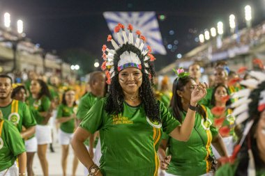 Sambo Okulları Özel Grup Karnaval Provası. 13 Mart 2022, Rio de Janeiro, Brezilya: Rio Karnaval Özel Grubu 'ndan Samba okulları, Sapucai 2022 karnavalının teknik provalarının ikinci günü için 13 Mart Pazar günü Sapucai' ye geri döndüler.. 