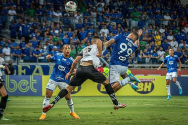 Mineiro Futbol Şampiyonası Yarı Finali Cruzeiro Atletizm Kulübü 'ne karşı. 22 Mart 2022, Belo Horizonte, Minas Gerais, Brezilya: Cruzeiro ve Athletic arasındaki futbol maçı, Mineiro Futbol Şampiyonası 'nın ilk yarı final maçı için geçerlidir.