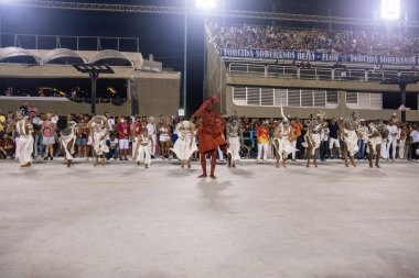 (Rio de Janeiro 'daki Marques da Sapucai' de Samba School Academicos do Salgueiro 'nun teknik geçit töreni. Rio de Janeiro Özel Karnaval Grubu 'ndan Akademisyenler do Salgueiro Samba Okulu teknik geçit töreni için Sapucai' ye döndüler.