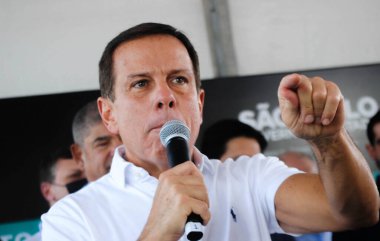 Hükümet ve Sao Paulo Belediyesi Grajau bölgesinde viyadük çalışmaları yapıyor. 29 Mart 2022, Sao Paulo, Brezilya: Sao Paulo Valisi, Joao Doria ve Belediye Başkanı Ricardo Nunes Nathalia Pereira 'daki eserlerin teslim töreninde 