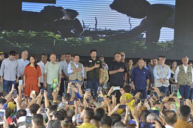 Brezilya Cumhurbaşkanı Jair Bolsonaro Parnamirim 'de Rio Grande do Norte eyaletinde bir tren istasyonunun açılışında. 30 Mart 2022, Parnamirim, Rio Grande do Norte, Brezilya: Brezilya Cumhurbaşkanı Jair Bolsonaro 'ya bakanlar eşlik etti