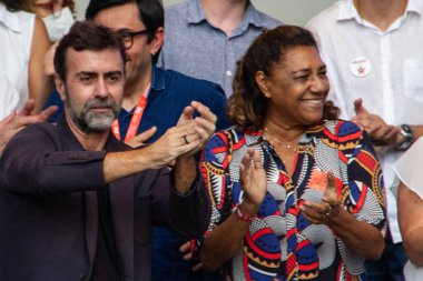 Eski Cumhurbaşkanı Lula, Rio de Janeiro Devlet Üniversitesi 'nde düzenlenen uluslararası bir toplantıya katıldı. 30 Mart 2022, Rio de Janeiro, Brezilya: Eski Cumhurbaşkanı Luiz Inacio Lula da Silva Uluslararası Demokrasi Toplantısına katıldı 