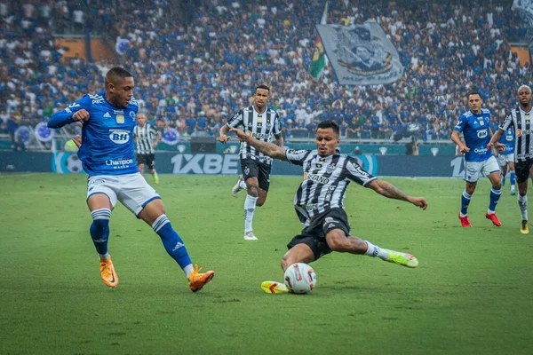 Mineiro足球锦标赛2022 Mineiro对Cruzeiro 2022年4月2日 巴西米纳斯吉拉斯州贝洛奥里藏特 Mineiro和Cruzeiro之间的足球比赛 在Mineiro举行的Mineiro足球锦标赛决赛中有效 — 图库照片