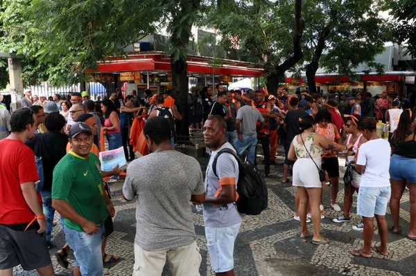 Városi Takarítók Lezárják Utakat Copacabana Ban Rio Janeiro Tüntetés Alatt — Stock Fotó