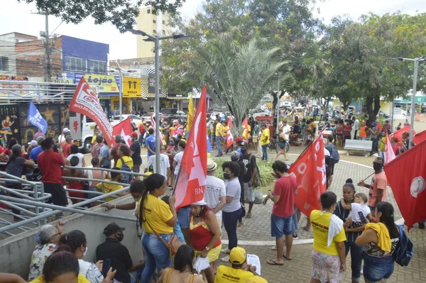 Göstericiler, Brezilya Cumhurbaşkanı Jair Bolsonaro 'nun Natal' daki hükümetini protesto ediyorlar. 9 Nisan 2022, Natal, Rio Grande do Norte, Brezilya: Göstericiler Brezilya Cumhurbaşkanı Jair Bolsonaro 'nun hükümetini protesto ettiler 