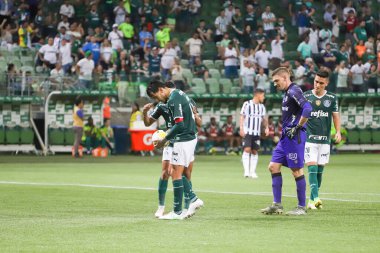 Brezilya Futbol Şampiyonası: Palmeiras ve Ceara. 9 Nisan 2022, Sao Paulo, Brezilya: Palmeiras ile Ceara arasındaki futbol maçı, Brezilya Futbol Şampiyonası 'nın birinci turu için geçerli, Sao Paulo' daki Allianz Parque Stadyumu 'nda 9 Nisan Cumartesi günü yapıldı.). 
