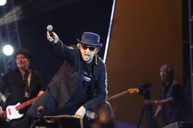 Camisa de Venus grubu, Rock Brazil 'de, Sao Paulo' da 40 Yıl. 10 Nisan 2022, Sao Paulo, Brezilya: Latin Amerika Anıtı 'nda düzenlenen Rock Brazil' de müzisyen Marcelo Nova 'nın katılımıyla Camisa de Venüs grubunun gösterisi