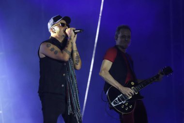 Brezilyalı grup Titas 'ın Sao Paulo' da Rock Brazil 'de 40 Yıl gösterisi. 10 Nisan 2022, Sao Paulo, Brezilya: Brezilyalı grup Titas 'ın, müzisyen Branco Mello' nun katılımıyla, Rock Brazil 40 Yıl Müzik Festivali 'nde