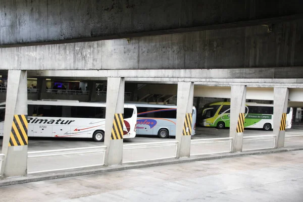 Movimento Passageiros Estação Ônibus Curitiba Durante Férias Páscoa Abril 2022 — Fotografia de Stock