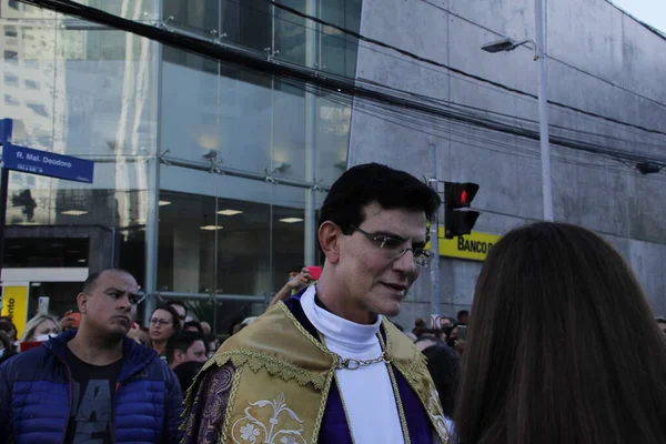 Fedele Accompagnare Tradizionale Processione Venerdì Santo Curitiba Aprile 2022 Curitiba — Foto Stock