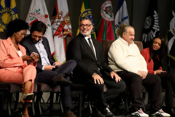 圣保罗市长罗德里戈 加西亚启动了 资格桑巴 2022年4月19日 巴西圣保罗 圣保罗市长罗德里戈 加西亚和圣保罗市长 — 图库照片