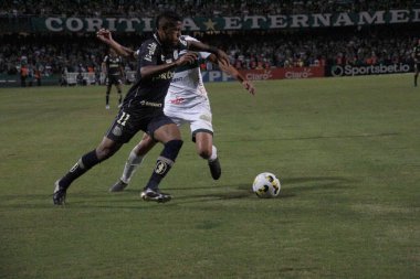 Brezilya Futbol Kupası - 3. aşama: Coritiba, Santos 'a karşı. 20 Nisan 2022, Coritiba, Parana, Brezilya: Coritiba ile Santos arasındaki futbol maçı, Brezilya Futbol Kupası - Üçüncü Aşama, Curitiba, Parana 'daki Couto Pereira Stadyumu' nda Çarşamba günü düzenlendi.