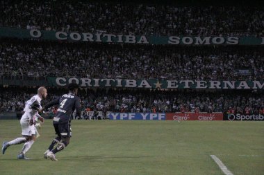 Brezilya Futbol Kupası - 3. aşama: Coritiba, Santos 'a karşı. 20 Nisan 2022, Coritiba, Parana, Brezilya: Coritiba ile Santos arasındaki futbol maçı, Brezilya Futbol Kupası - Üçüncü Aşama, Curitiba, Parana 'daki Couto Pereira Stadyumu' nda Çarşamba günü düzenlendi.