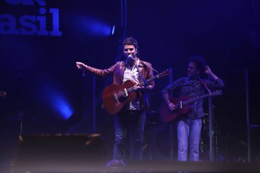 Rock Brazil 40 yıl: Brezilyalı şarkıcı Nando Reis 'in şovu. 21 Nisan 2022, Sao Paulo, Brezilya: Brezilya 'da 21 Nisan Perşembe günü Latin Amerika Anıtı' nda düzenlenen Rock Brazilyalı şarkıcı Nando Reis 'in gösterisi)