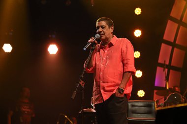 (Sao Paulo 'daki Bar Brahma Kutusu' ndaki karnaval sırasında müzik gösterileri. 21 Nisan 2022, Sao Paulo, Brezilya: Ünlü Brezilyalı şarkıcılar, Zeca Pagodinho ve Diogo Nogueira 'nın müzikal şovları ünlü sanatçılar ve kutu bölümünde yer alıyor.