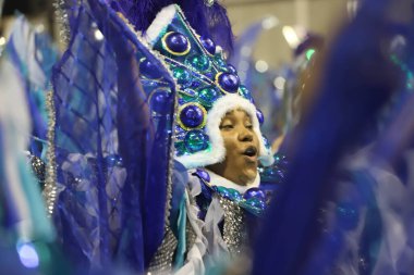 Sao Paulo Karnavalı: 22 Nisan 2022, Sao Paulo, Brezilya: Sao Paulo Karnavalı Access Group I 'in Perola Negra Samba Okul Geçit Töreni, 22 Nisan Cuma günü Sao Paulo' daki Anhembi Sambadrome 'da).