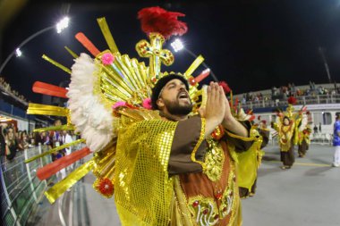 Sao Paulo Karnavalı: 22 Nisan 2022, Sao Paulo, Brezilya: Sao Paulo Karnavalı Access Group I 'in Perola Negra Samba Okul Geçit Töreni, 22 Nisan Cuma günü Sao Paulo' daki Anhembi Sambadrome 'da).