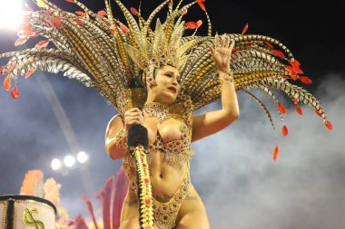 Sao Paulo Karnaval Özel Grubu: Akademik Alay do Tucuruvi Samba Okulu. 22 Nisan 2022, Sao Paulo, Brezilya: Akademicos do Tucuruvi samba okulu geçit töreni Sao Paulo Karnaval Özel Grubu, Anhembi Sambadrome