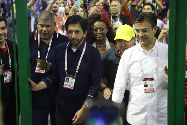 (INT) Sao Paulo Karnavalı Özel Grubu: Sao Paulo Valisi ve Belediye Başkanı Anhembi Sambadrome 'un kapılarını Samba Okul Geçitleri için açtı. 22 Nisan 2022, Sao Paulo, Brezilya Sao Paulo Belediye Başkanı Ricardo Nunes ve Vali Rodrigo Garcia