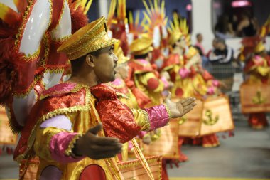 Sao Paulo Karnaval Özel Grubu: Barroca Zona Sul Samba Okulu Geçidi. 24 Nisan 2022, Sao Paulo, Brezilya: Barroca Zona Sul samba okulu geçit töreni Sao Paulo Karnaval Özel Grubu tarafından, Anhembi Sambadrome, Sao Paulo, Pazar günü 
