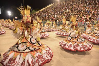 (INT) Rio de Janeiro Karnavalı: Rio de Janeiro Karnavalı Özel Grubu 'nun Imperatriz Leopoldinense samba okulu geçit töreni. 22 Nisan 2022, Rio de Janeiro, Brezilya: Samba okulu Imperatriz Leopoldinense Geçit Töreni