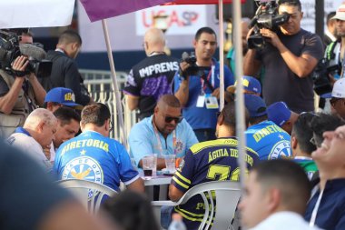 Sao Paulo Karnavalı 'nın samba okul şampiyonunu belirleyecek sonuçlar. 26 Nisan 2022, Sao Paulo, Brezilya: Sao Paulo Özel Grubu 'nun samba okulları 2022 Karnaval geçit törenine eşlik etmektedir.