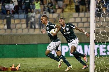 30 Nisan 2022, Barueri, Sao Paulo, Brezilya: Palmeiras ve Juazeirense arasındaki futbol maçı, 30 Cumartesi günü Barueri, Sao Paulo 'daki Arena Barueri Stadyumu' nda düzenlenen Brezilya Futbol Kupası 'nın üçüncü etabı için geçerli.). 